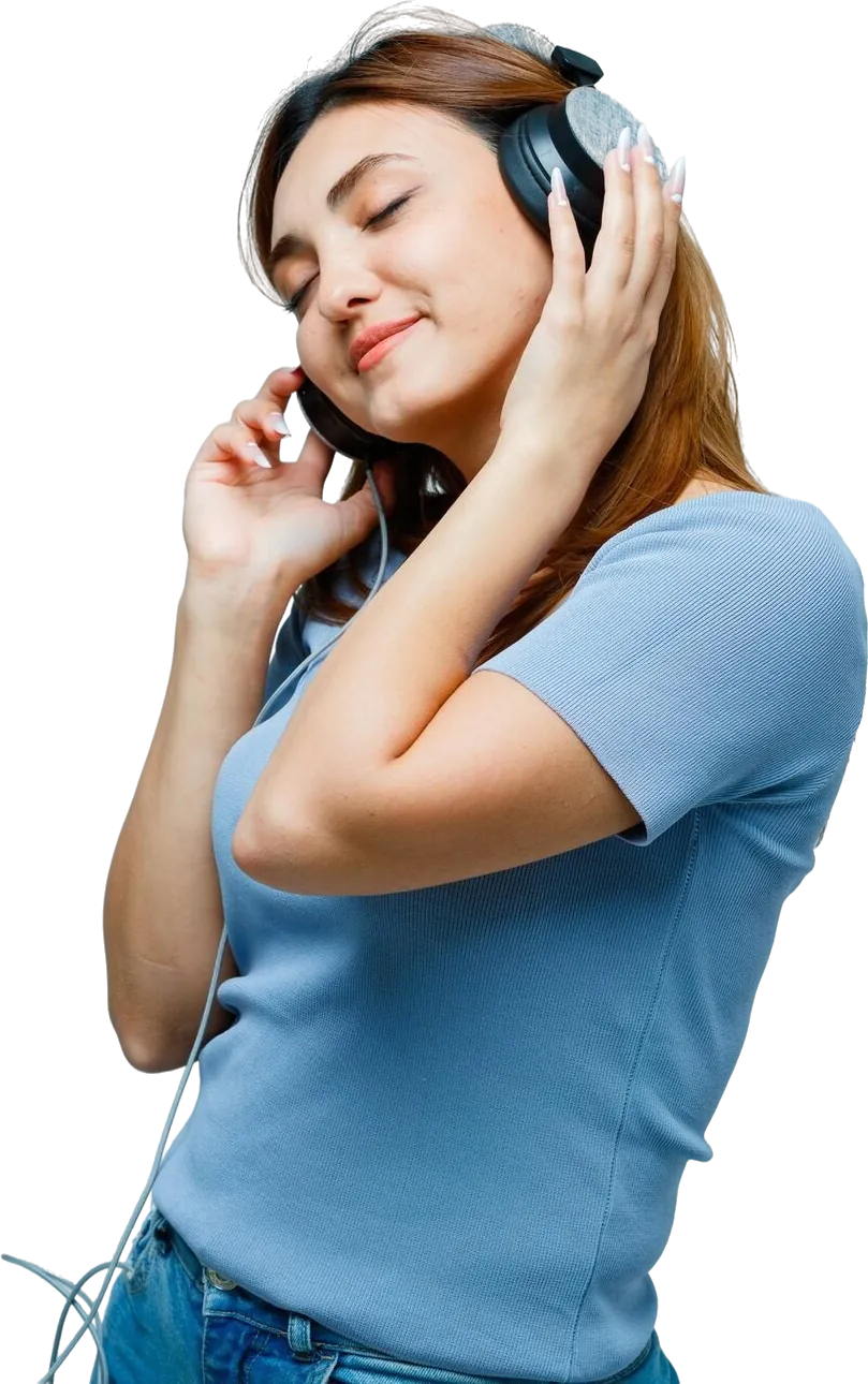 girl_enjoying_music